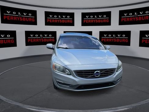 Used 2017 Volvo S60 T5 Inscription AWD/4WD image 2