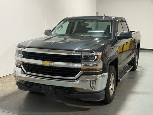 Used 2018 Chevrolet Silverado 1500 LT w/ True North Edition AWD/4WD image 1