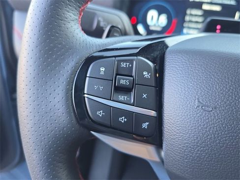 Certified 2025 Ford Explorer ST image 18