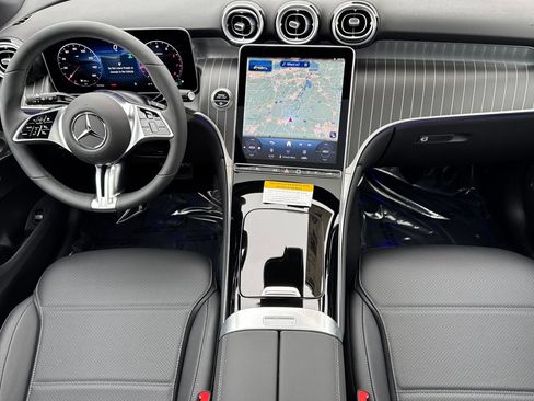 New 2026 Mercedes-Benz GLC 300 4MATIC image 13