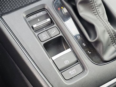 Certified 2025 Honda CR-V LX image 10