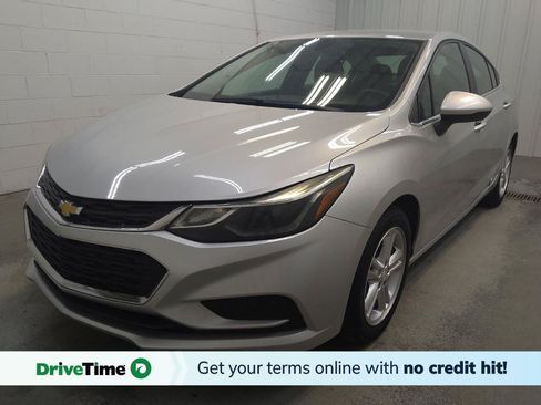 Used 2017 Chevrolet Cruze LT w/ Convenience Package FWD image 1