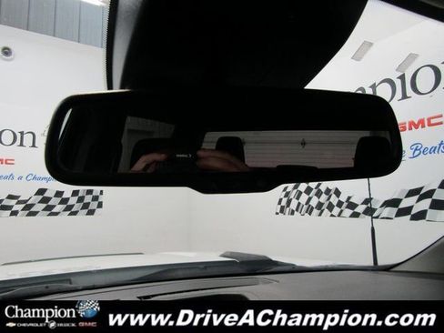 Used 2024 Chevrolet Silverado 2500 Custom w/ Custom Value Package image 43