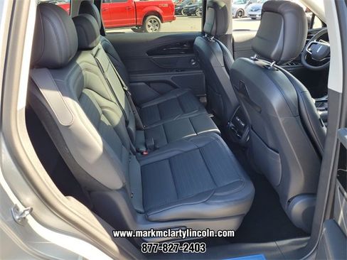 New 2026 Lincoln Nautilus Reserve image 10