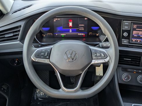 Used 2023 Volkswagen Jetta S image 13