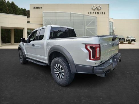 Used 2019 Ford F150 Raptor image 5