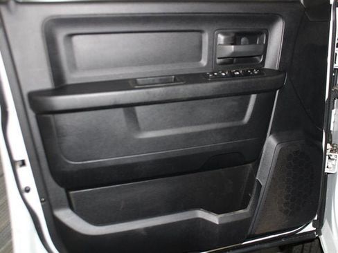 Used 2014 RAM 3500 Tradesman w/ Chrome Appearance Group image 30