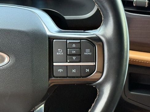 Used 2022 Ford Expedition Platinum RWD image 14