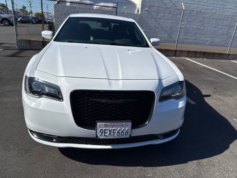 Used 2021 Chrysler 300 S RWD image 5