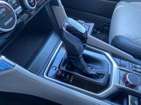 Used 2024 Subaru Forester Limited image 20