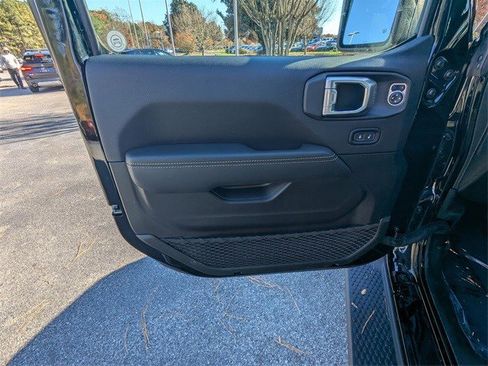 Used 2024 Jeep Wrangler Sahara w/ Safety Group image 14