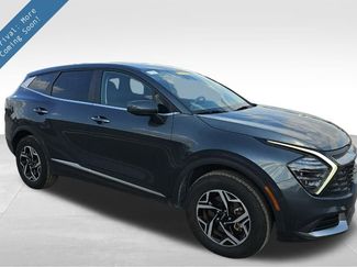 Used 2025 Kia Sportage LX video 1