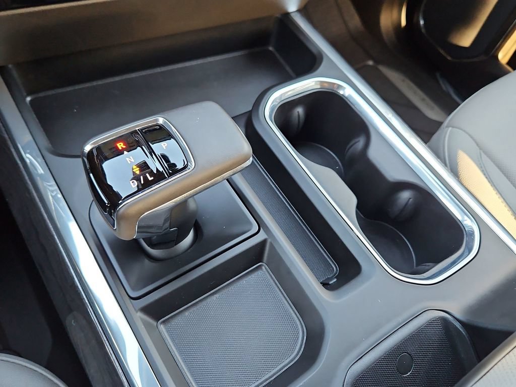 Used 2024 Chevrolet Silverado 1500 LTZ w/ LTZ Premium Texas Edition RWD image 19