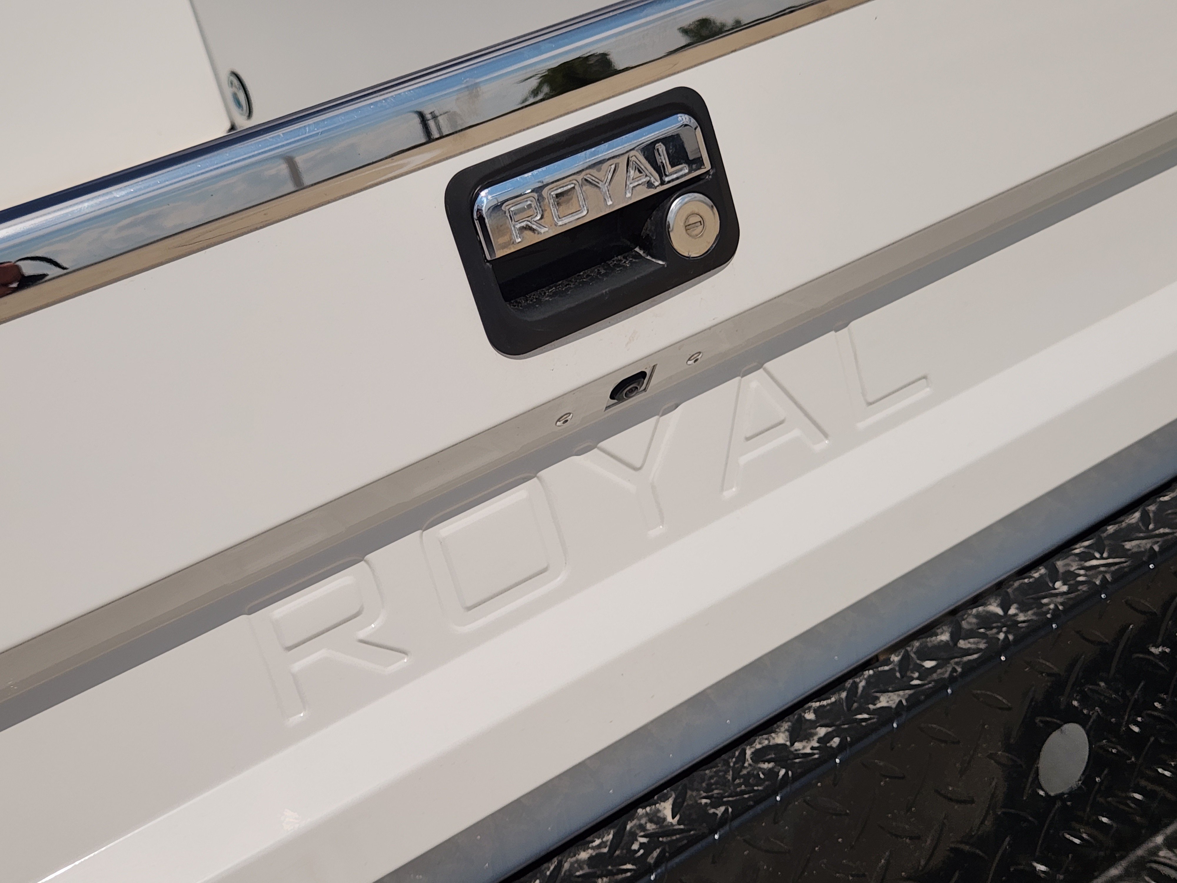 New 2026 RAM 2500 Tradesman w/ Chrome Appearance Group RWD image 10