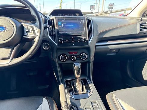 Used 2019 Subaru Crosstrek 2.0i Limited w/ Moonroof Package w/Navigation AWD/4WD image 19