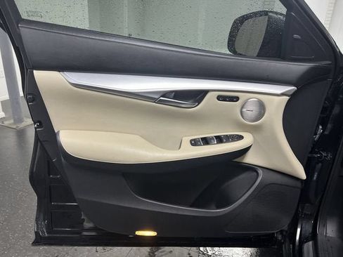 Used 2022 INFINITI QX50 Sensory AWD/4WD image 23