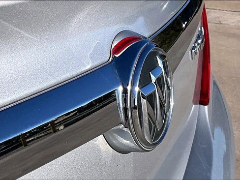 Used 2011 Buick Regal CXL image 31