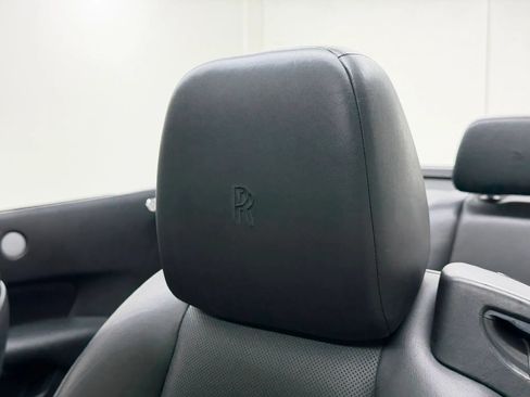 Used 2017 Rolls-Royce Dawn RWD image 27