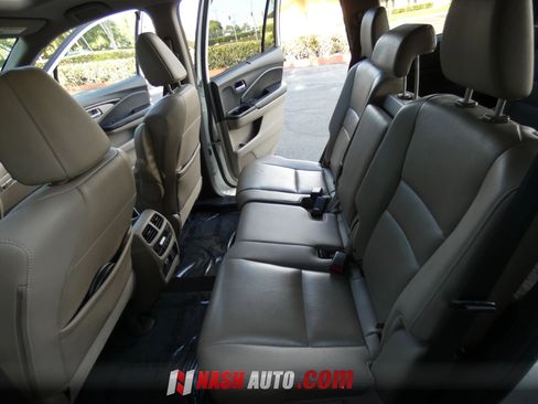 Used 2019 Honda Pilot Touring image 47