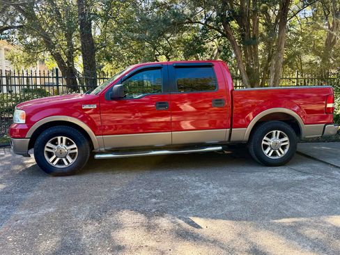Used 2005 Ford F150 Lariat image 7
