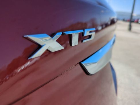 Certified 2023 Cadillac XT5 Premium Luxury w/ Technology Package image 35