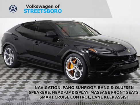 Used 2022 Lamborghini Urus image 1