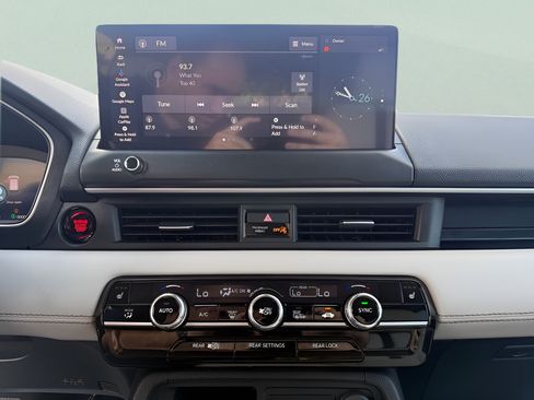 New 2026 Honda Pilot Touring image 24