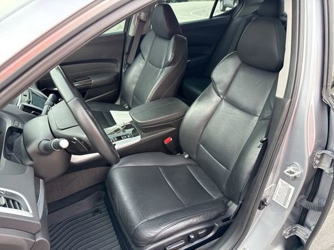Used 2018 Acura TLX w/ Technology Package image 13