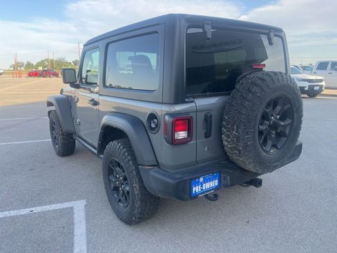 Used 2022 Jeep Wrangler Sport AWD/4WD image 5