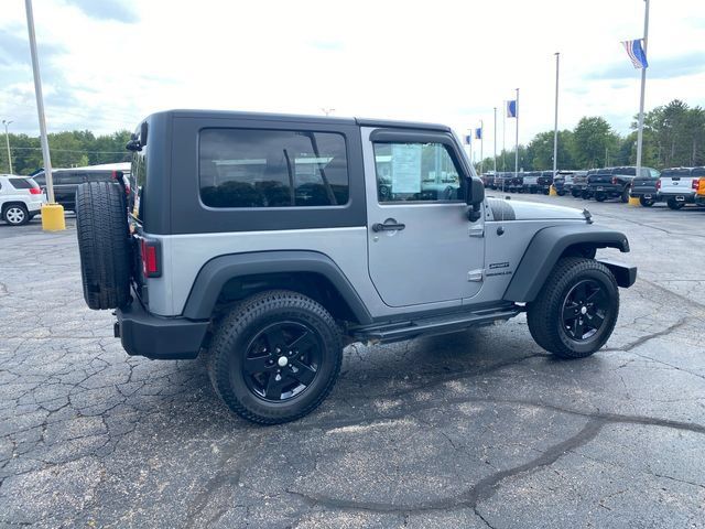 Used 2014 Jeep Wrangler Sport w/ Quick Order Package 24S AWD/4WD image 9
