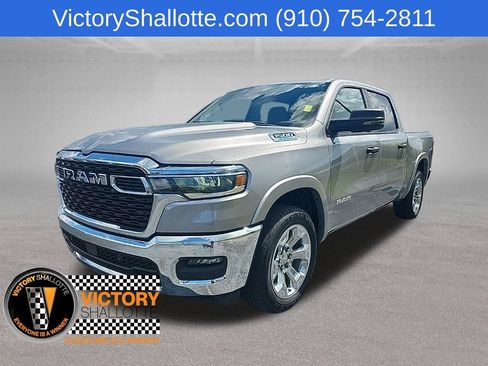 Used 2025 RAM 1500 Big Horn AWD/4WD image 18