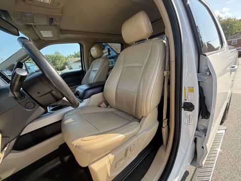 Used 2017 Ford F250 Lariat w/ Lariat Ultimate Package image 14