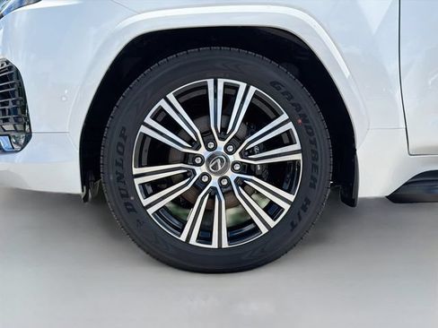 New 2026 Lexus LX 700h Luxury AWD/4WD image 44