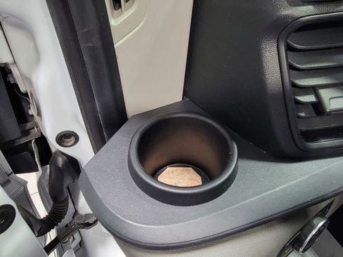 Used 2023 Ford Transit 350 XLT image 41