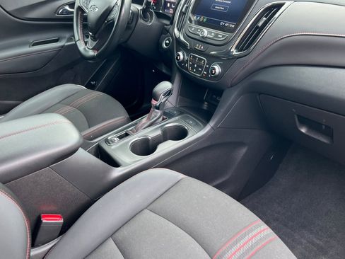Used 2023 Chevrolet Equinox RS image 16