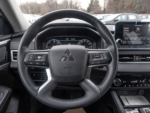 New 2025 Mitsubishi Outlander ES AWD/4WD image 25