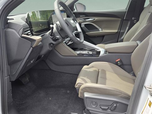 New 2025 Audi Q5 Premium AWD/4WD image 31