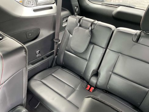 New 2026 Ford Explorer ST-Line w/ ST-Line Street Pack image 8