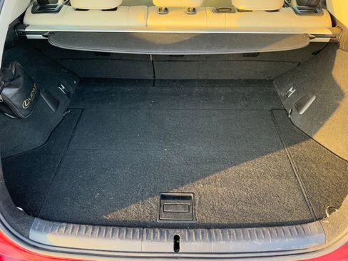 Used 2012 Lexus CT 200h Premium image 19