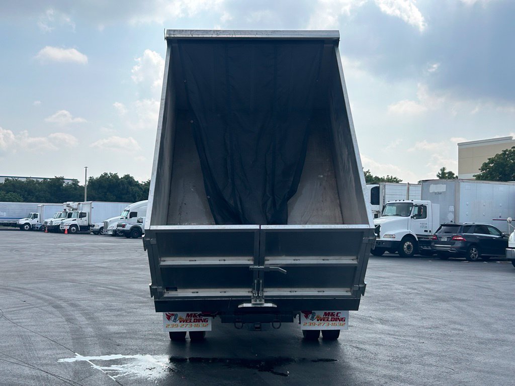 Used 2024 Ford F550 4x4 Regular Cab Super Duty image 7