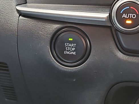 Certified 2022 MAZDA CX-30 AWD 2.5 S w/ Select Package image 22