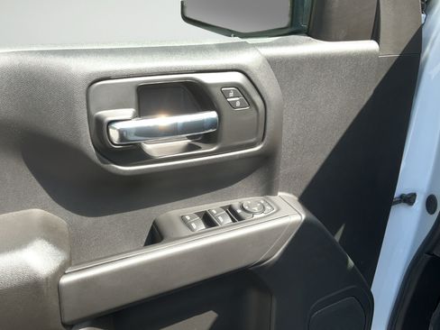New 2026 Chevrolet Silverado 1500 Custom Trail Boss AWD/4WD image 24