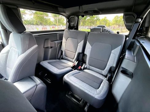 Used 2023 Ford Bronco Big Bend w/ Sasquatch Package AWD/4WD image 24