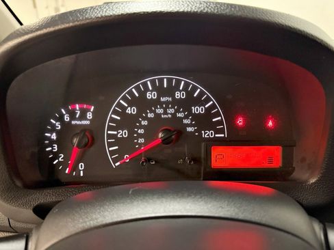 Used 2015 Nissan NV200 S image 13