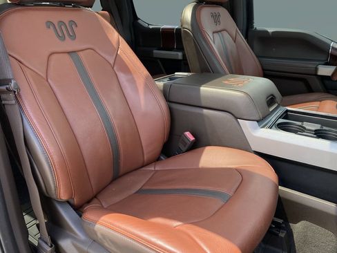 Used 2020 Ford F250 King Ranch w/ King Ranch Ultimate Package AWD/4WD image 38