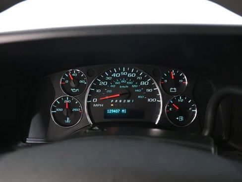Used 2015 GMC Savana 2500 RWD image 22