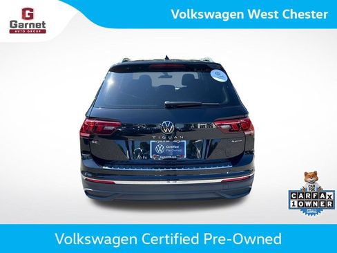 Certified 2024 Volkswagen Tiguan SE AWD/4WD image 4