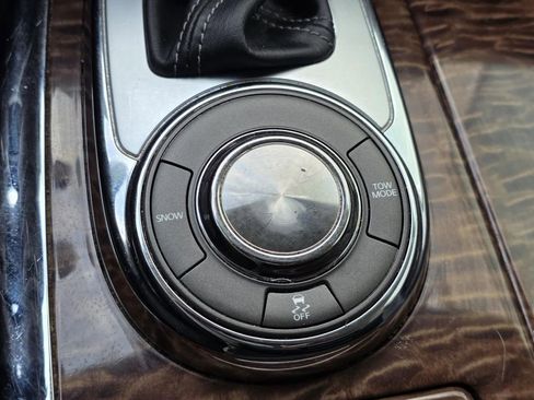 Used 2018 Nissan Armada Platinum w/ Captain Seat Package image 36