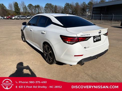 Certified 2020 Nissan Sentra SR w/ Lighting Package image 9