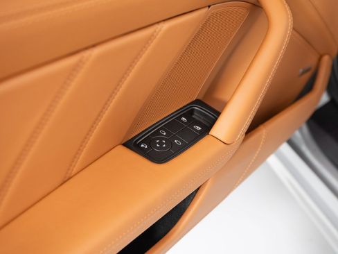 Certified 2026 Porsche 911 Targa 4S image 21